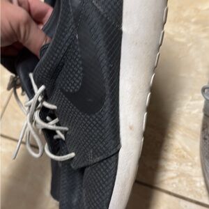 Men’s 2 pair  Nike workout shoes